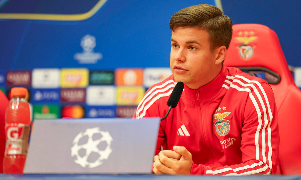 小苍解说视频-赛地聚焦：NBA总决赛关键时刻热度飙升，阿贾克斯状态回暖，球迷炸锅，高层口径保持一致的简单介绍